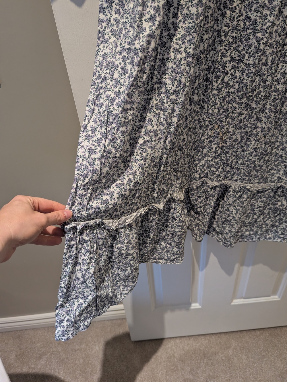 Cottagecore Prairie Ditsy Floral Midi Dress Tiered Ruffle Long Sleeves Pockets S - Picture 7 of 15